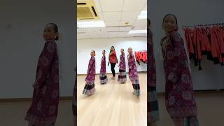 Download lagu Zapin Madah Pusaka #KOREOGRAFee with anak anak @PERMATASeniTari mp3