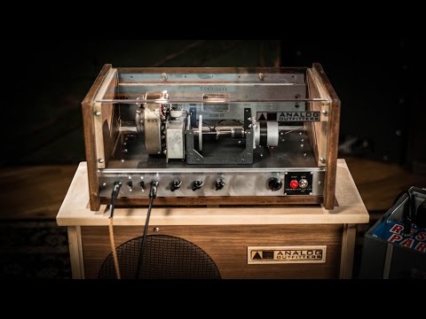 Analog Outfitters The Scanner Vibrato & Reverb Effect | CME Gear Demo | Joel Bauman