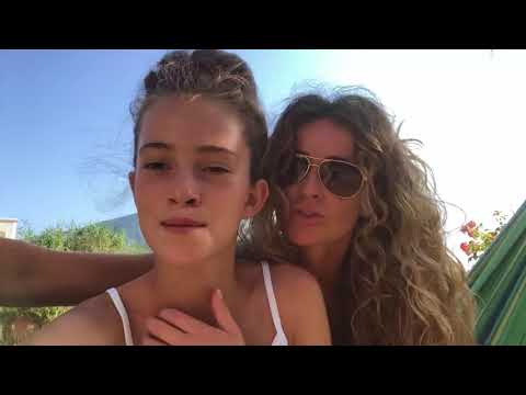 download lagu mp3 mp4 Yeah Vakantie, download lagu Yeah Vakantie gratis, unduh video klip Yeah Vakantie