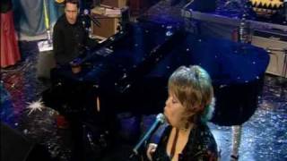 Dave Swift on Bass with Jools Holland backing Mavis Staples &quot;Will The Circle Be Unbroken&quot;