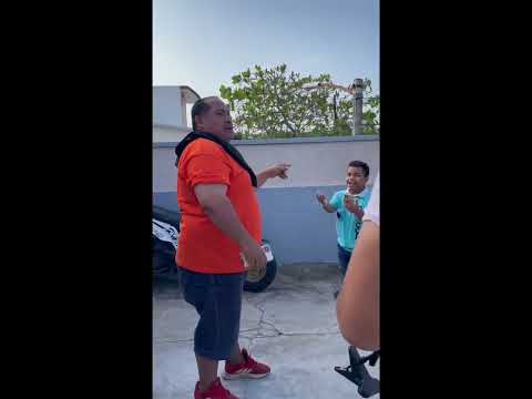 el popo boy se enoja