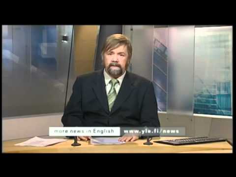 Žart sa nepodaril: Moderátor sa polial pivom v živom prenose, dostal padáka! (Video)