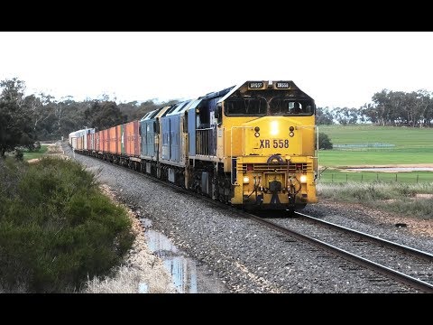 XR558-G540-523 on 7901V running 5 hrs late near Emu.  13-07-19.  12.36.15.