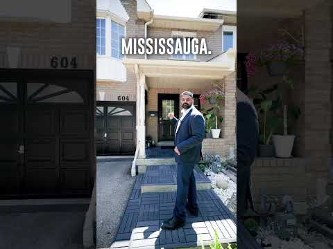 Video: Real Estate Photography and Video Production in Mississauga