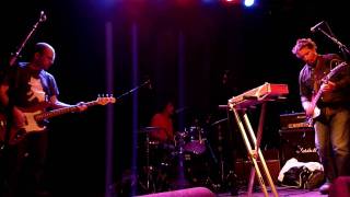 The Clean - Point That Thing Somewhere Else @ Paradiso (4/10)