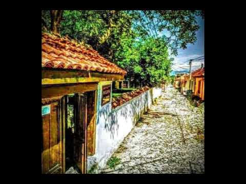 Бора Спасић и Трубачки Оркестар - Сву ноћ седим на капију