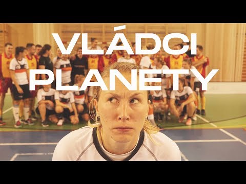 VLÁDCI PLANETY - PRAGUE TIGERS VS ROZHODČÍ HOKEJE