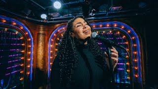 Watch WAITRESS Star Jordin Sparks&#39; Incredible Performance of &#39;She Used to Be Mine&#39;