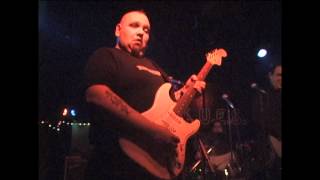 Popa Chubby at Chicago Blues, N.Y. 2000 Part 2.