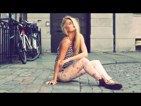 Stauros de la Cruz & FlavorMax - Feel Me