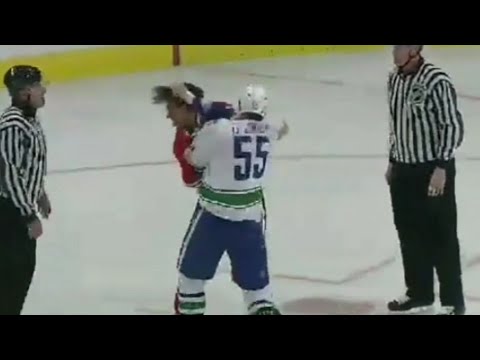 Canucks - Blackhawks rough stuff 10/19/08