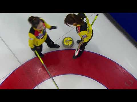 #wwcc2016 Fujisawa (JPN) & Kim (KOR) bring out the biter bar twice in one end