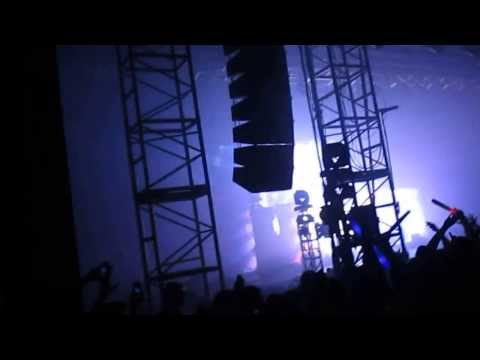 Icona Pop-I Love It(I Don't Care) ( Zedd Remix Live )