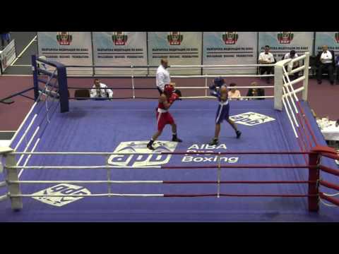 Valerian Spicer (Dominica) v Estelle Mosselly (France)