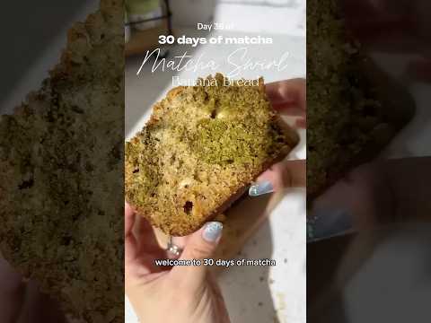 Matcha swirl banana bread 🍞 Recipe: - 2–3 ripe bananas - 1 egg - ⅓ cup melted butter (or neutral