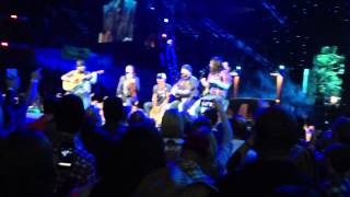 Zac Brown Band - The Joker/Caress Me Down (Steve Miller Band & Sublime Cover) (Live) (HQ)
