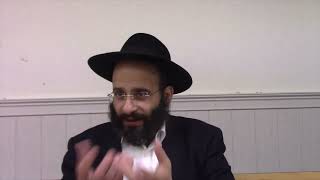 דיני קידוש לבנה (הרב אלחנן משה נחמנסון) - התמונה מוצגת ישירות מתוך אתר האינטרנט יוטיוב. זכויות היוצרים בתמונה שייכות ליוצרה. קישור קרדיט למקור התוכן נמצא בתוך דף הסרטון