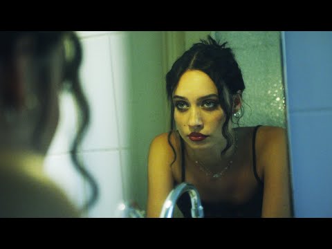 HE/RO - UNSICHTBAR (Video directed by Kayla Shyx)
