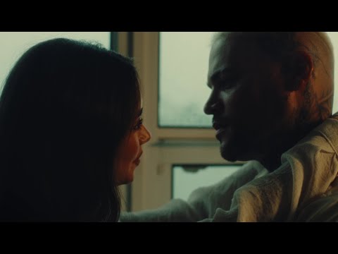 iZaak - MI ALGO (Official Video)