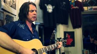 I Go Blind - Neil Osborne(54-40)  Victoria House Concert B Show