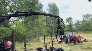 شاحنة نقل جذوع الأشجار المقطوعة Massey Ferguson 165 Kubik | صورة 4 - Agroline