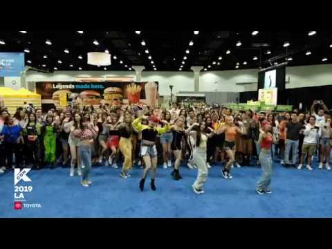 [#KCON19LA] Dance with MOMOLAND!