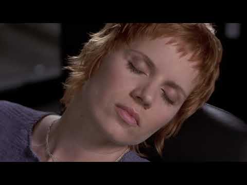 Invisible man who committing a crime ( hollow man, 2000 ) (1/3)