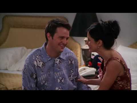 FRIENDS chandler and monica at london | mondler