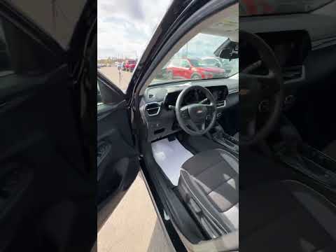 фото chevrolet trailblazer ii 0