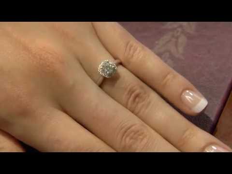 VR1054 Vintage Style Halo Diamond engagement ring