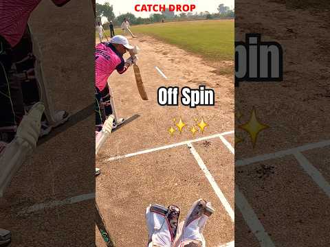 Perfect Off Spin Bowling? 🤔 || Spin Bowling takes Wicket || Batsman Chance #cricket #shots #shorts