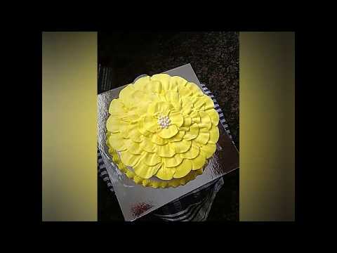 Simple decoration on cake design no 4 by Deval's kitchen Deval Joshi
