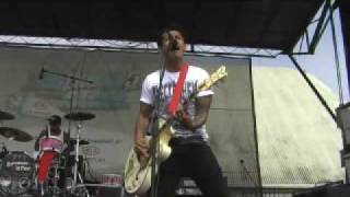 Download lagu Superman is Dead at Warped Tour mp3 Download lagu Superman is Dead at Warped Tour mp3