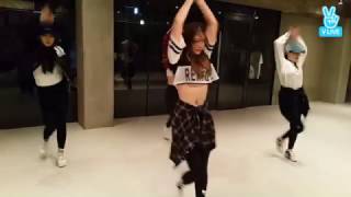 DIA&#39;s Eunjin dances to Tinashe&#39;s All Hands on Deck