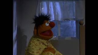 Plaza Sésamo (Sesame Street) - When Bert&#39;s Not Here (Latin Spanish)