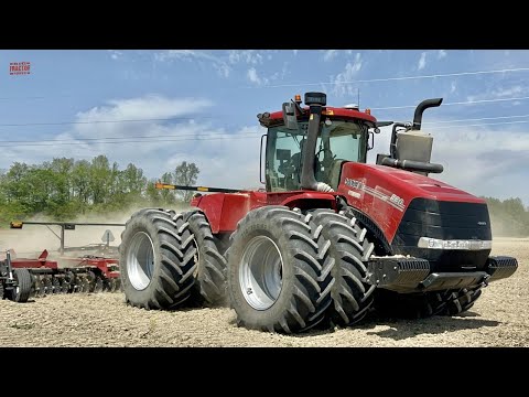 CASE IH 580 STEIGER Tractor Disking