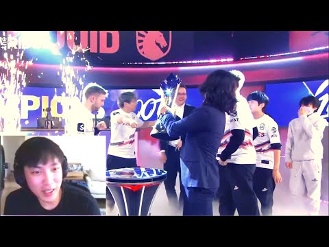 Doublelift, Sneaky, and Meteos On Santorin Losing 4 Straight Finals