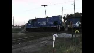 preview picture of video 'Bottle train at Dolton Junction, July 1997'