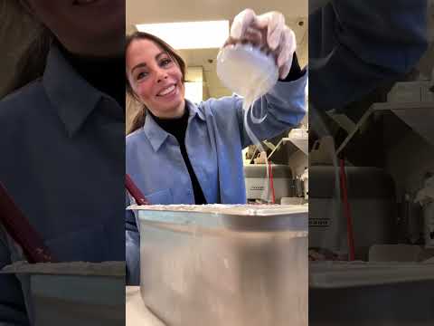 TIVE QUE ME DESCULPAR 🥹😍🤩 #donut #donutshop #vegas #vegasfood #empreendedor #celebridade #donuts