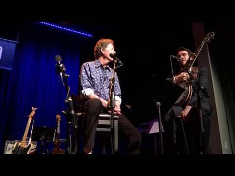 eTown On-Stage Interview - Noam Pikelny