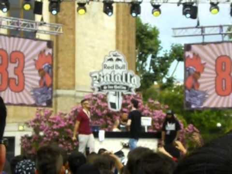 Turi vs Migi Octavos - Madrid - Red Bull Batalla de los Gallos 2015