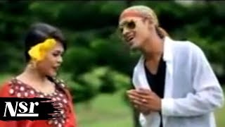 Download lagu Maya-Sari & Reyhana - Budi Setahun Segunung Intan mp3 Download lagu Maya-Sari & Reyhana - Budi Setahun Segunung Intan mp3