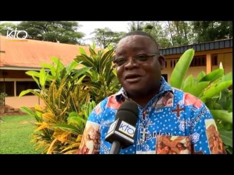 Père Guy Charly Mamoundayen, Curé de la paroisse Saint-Michel - Bangui (Centrafrique)