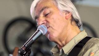 Robyn Hitchcock - I Love You (Live on KEXP)