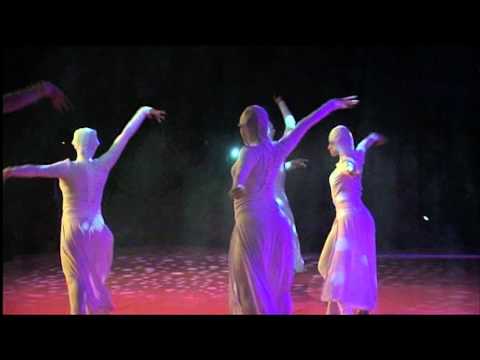 Performanca qe çeli festën e 21 vjetorit të FRESSH