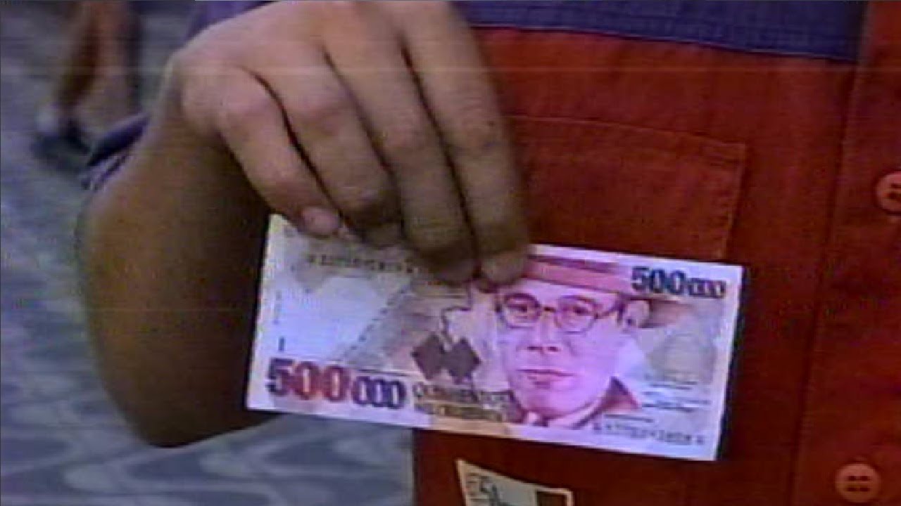 Cruzeiro Passa Para Cruzeiro Real e a Situação dos Cheque Pré-datados ( 1993 ) TV Poços Acervo