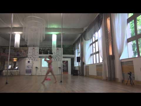 II Mistrzostwa Polski Pole Dance - 2013 - BERENIKA NIENADOWSKA - I miejsce - solistki debiutantki