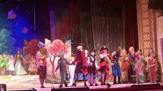 Ольга Сумская в Николаеве сыграла в спектакле «Питер Пэн» вместе юными актерами киношколы