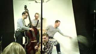 The Hidden Charms - WHAT`S THE USE