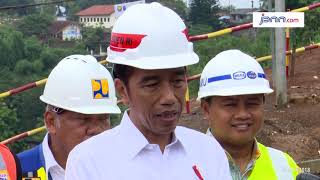Download lagu Begini Cara Jokowi Atasi Banjir di Jakarta mp3